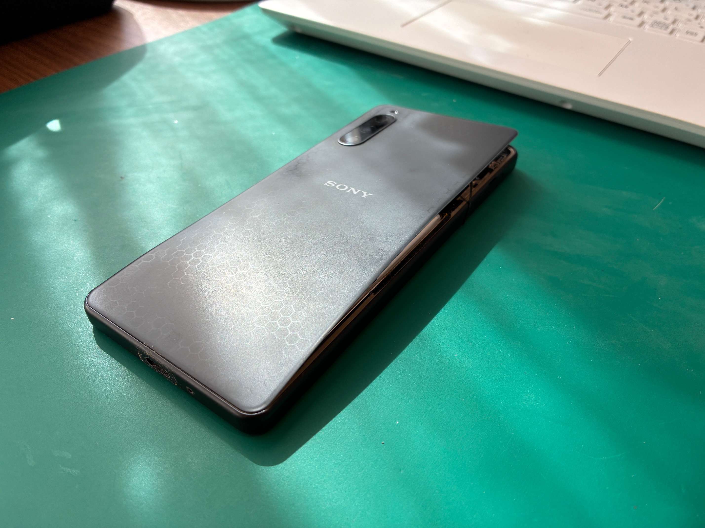 神戸市からお越しのお客様よりXperia 10 Ⅳのバッテリー交換をご依頼いただきました！
